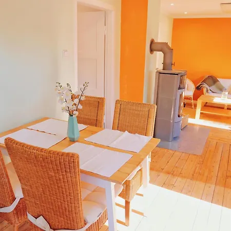 Holiday home Gemuetliches Wochenendhaus In *